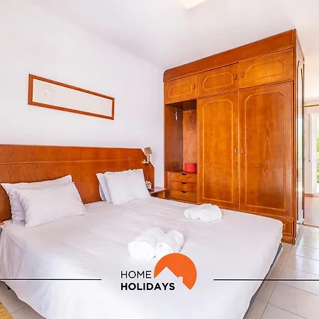 #047 Almond Tree By Holidays Casa vacanze