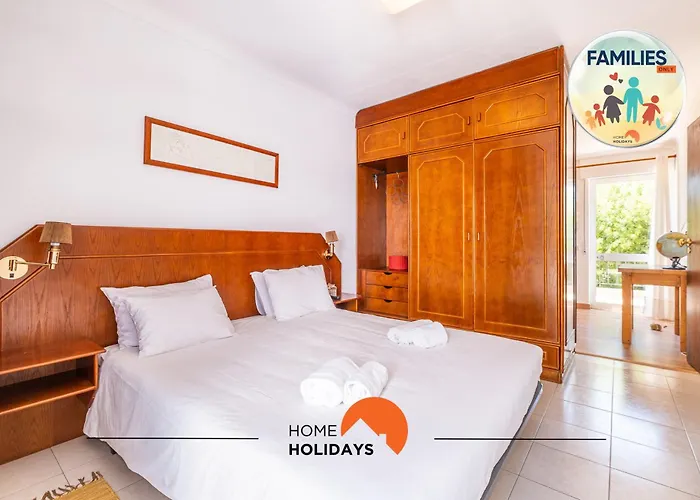 Dom wakacyjny #047 Families Only - Almond Tree By Holidays