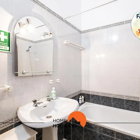 #047 Families Only - Almond Tree By Holidays Albufeira