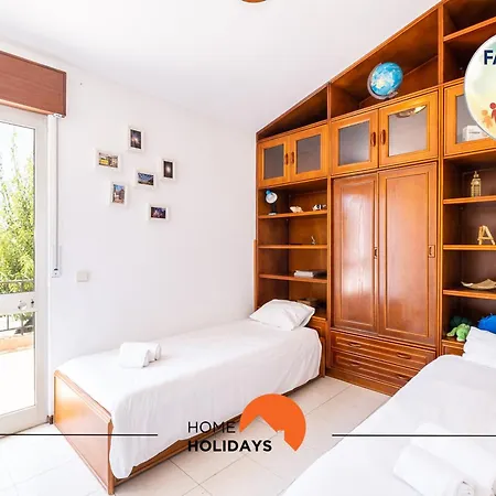 #047 Families Only - Almond Tree By Holidays Nyaraló